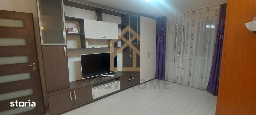 Apartament cu 2 camere decomandat în Centrul Civic