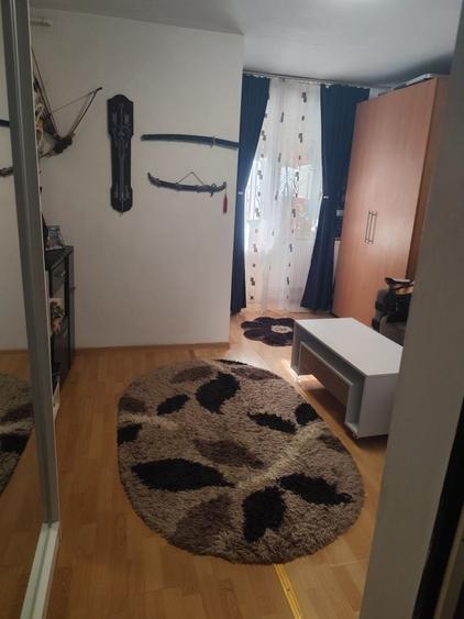 Garsonieră decomandată în Exterior Vest