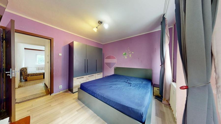 Apartament cu 2 camere decomandat în 13 Decembrie
