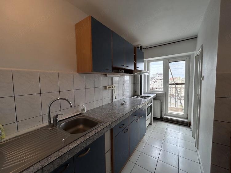 Apartament cu 2 camere decomandat în Intim