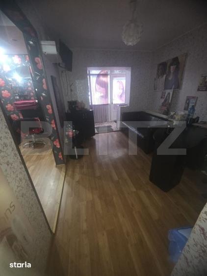 Apartament cu 3 camere decomandat în Obcini