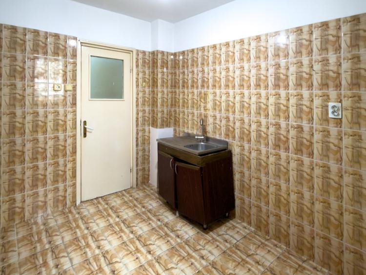Apartament cu 2 camere semidecomandat în Tomis II