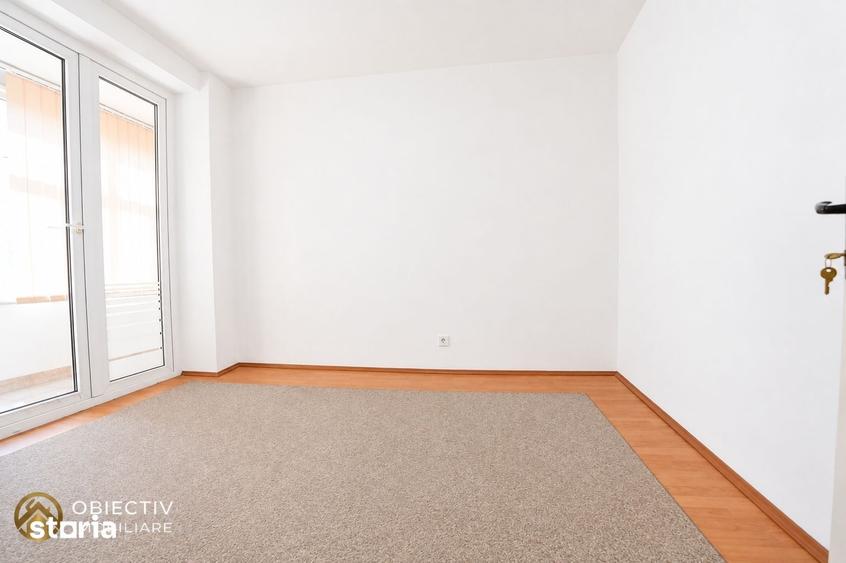 Apartament cu 4 camere în Central