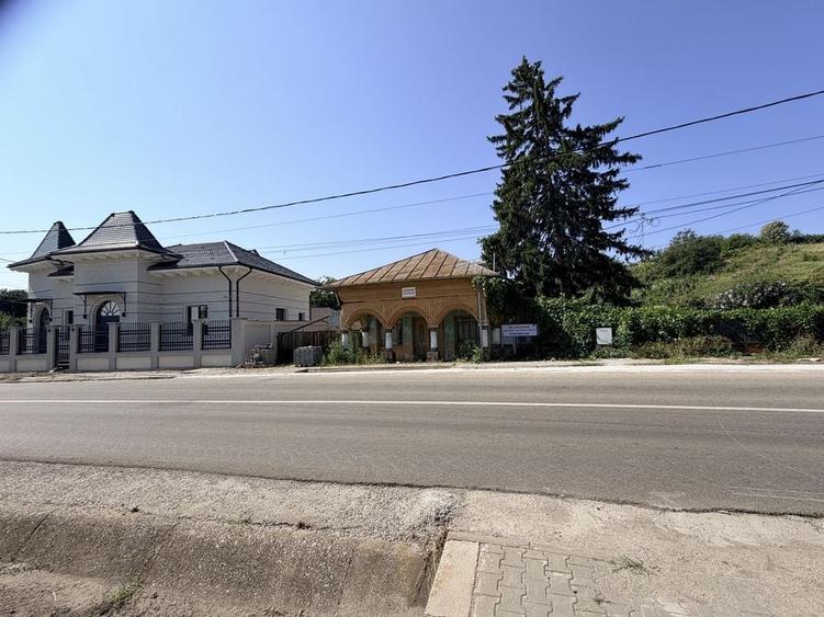 Casă cu 4 camere în Baldovinești