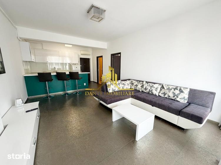 Apartament cu 2 camere semidecomandat, mobilat în Central