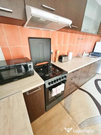 Apartament de inchiriat, 80 mp, zona Badea Cartan - 10