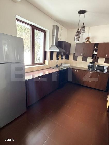 Spațiu comercial, de 199 mp, în Cheia