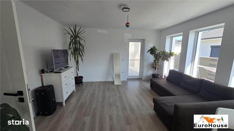 Casă cu 4 camere în Central