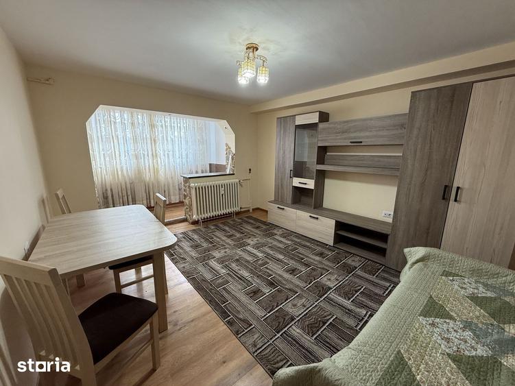 Apartament cu 2 camere, mobilat în Central