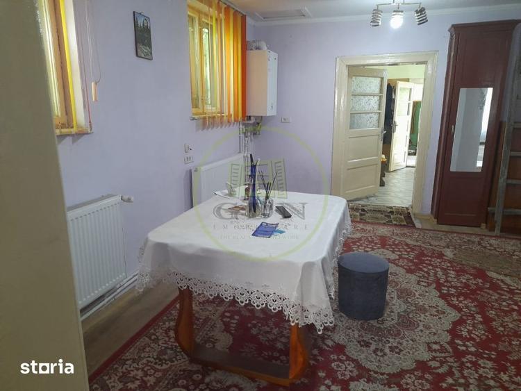 Casă cu 4 camere cu Teren 340 Mp în Central