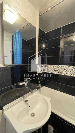 Apartament cu 2 camere semidecomandat, mobilat în Botizului