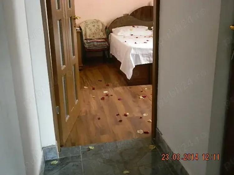 Garsonieră decomandată în Central