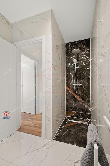 Apartament cu 2 camere decomandat, mobilat în Central
