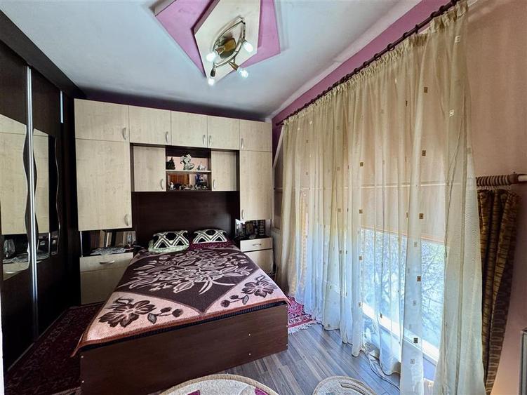Apartament cu 2 camere nedecomandat, mobilat în Bartolomeu