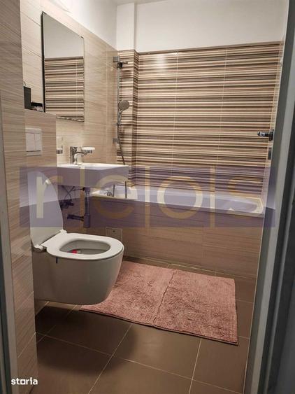 Apartament cu 3 camere, mobilat în Băneasa