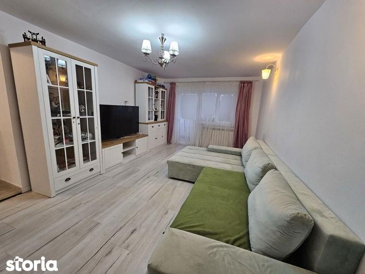 Apartament cu 3 camere decomandat în Ultracentral