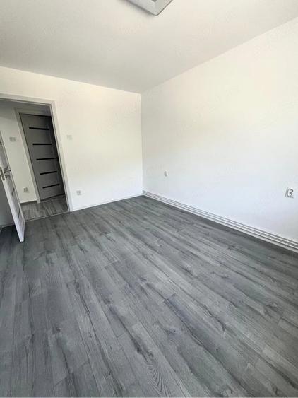 Apartament cu 2 camere decomandat în Tudor
