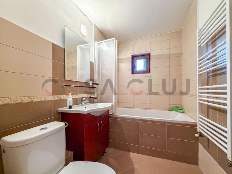 Apartament cu 3 camere decomandat, mobilat în Plopilor