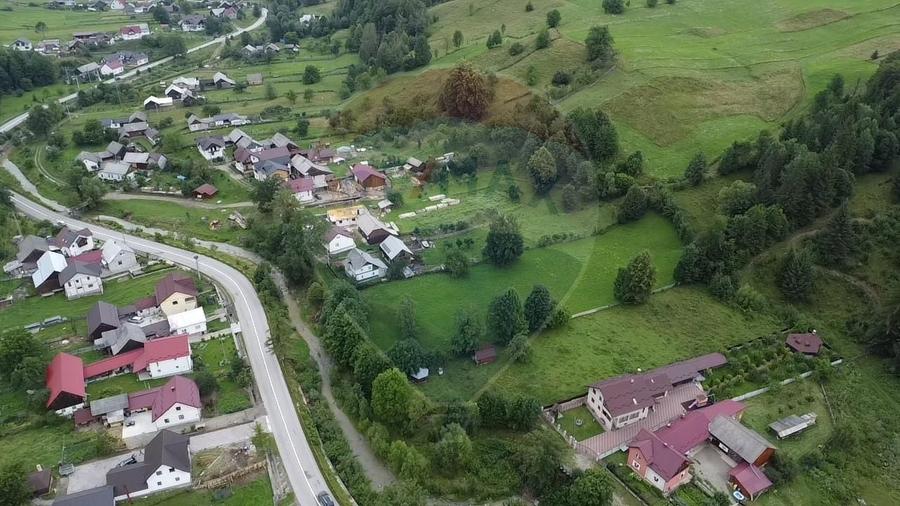 Teren agricol extravilan de 33291 mp, în Poiana Micului