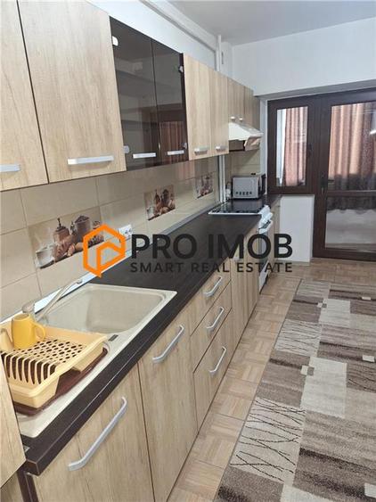 Apartament cu 2 camere decomandat, mobilat în 1 Decembrie