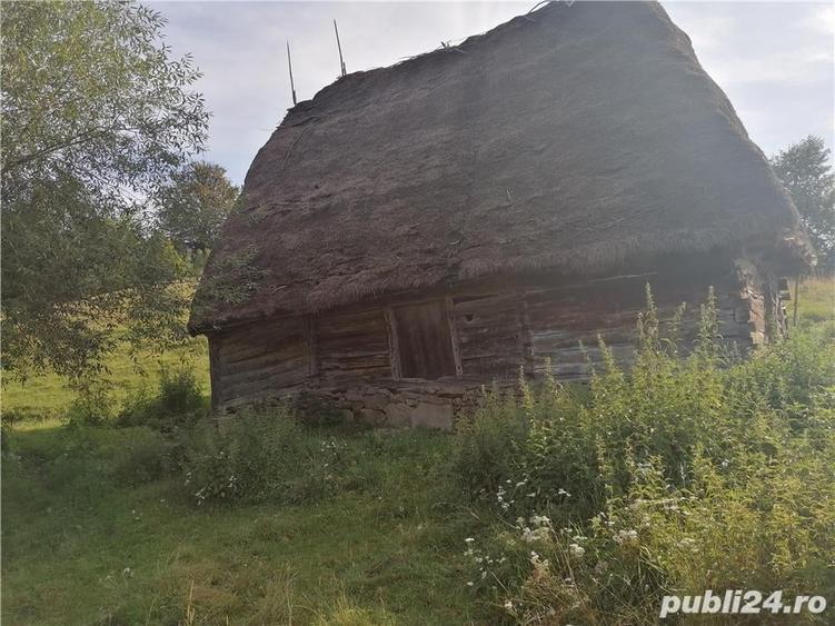 Casă cu 2 camere în Petrila