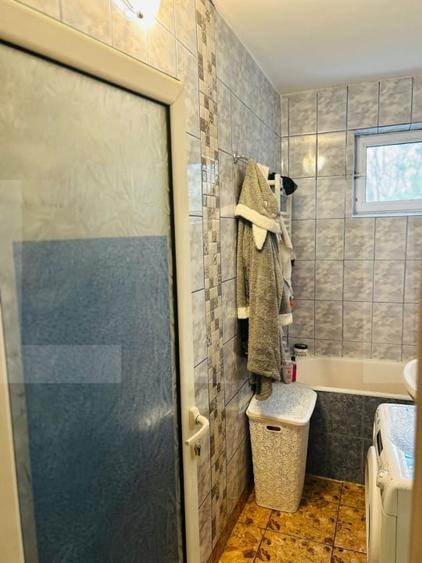 Apartament 2 camere semidecomandat  - Zona A - Scoala 12 - 7