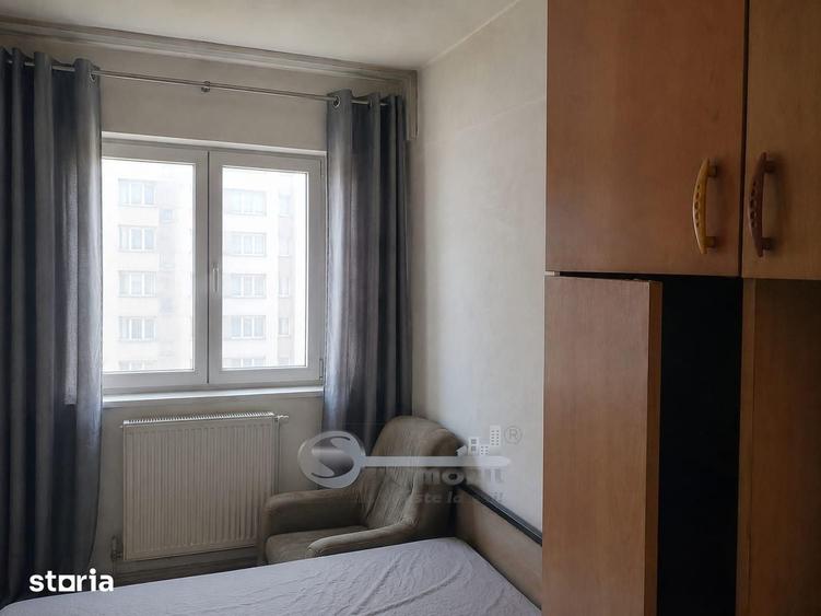 Apartament cu 3 camere în Mircea cel Bătrân