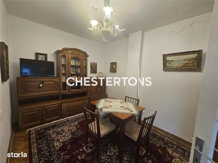 Casă cu 3 camere în Central
