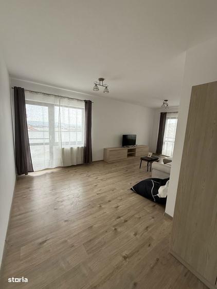 Apartament cu 2 camere decomandat, mobilat în Borhanci