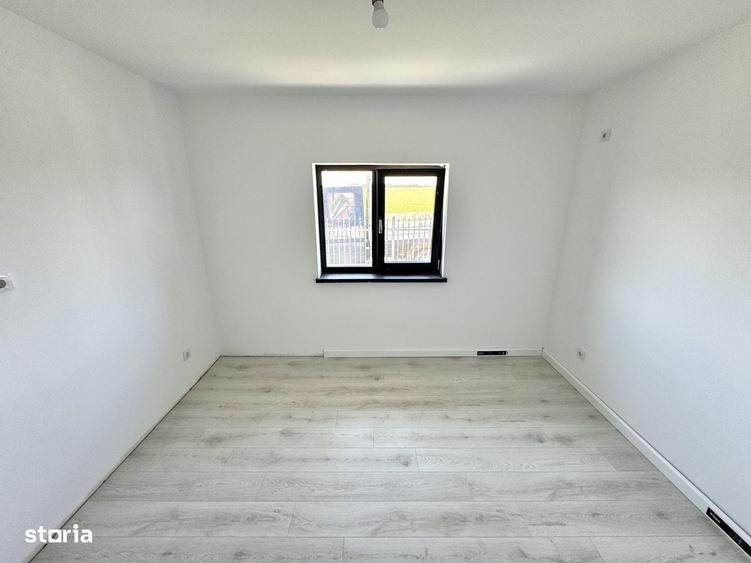 Casă cu 3 camere în Lunca Cetățuii