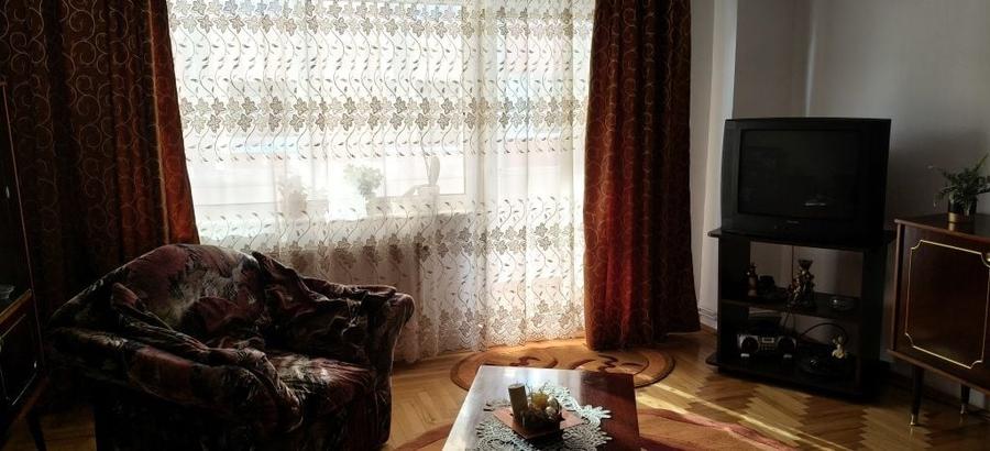 Apartament cu 3 camere decomandat în Scriitorilor