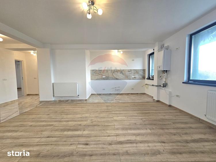 Apartament cu 3 camere în Central