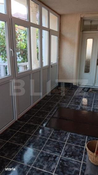 Casă cu 5 camere cu Teren 2877 Mp în Central