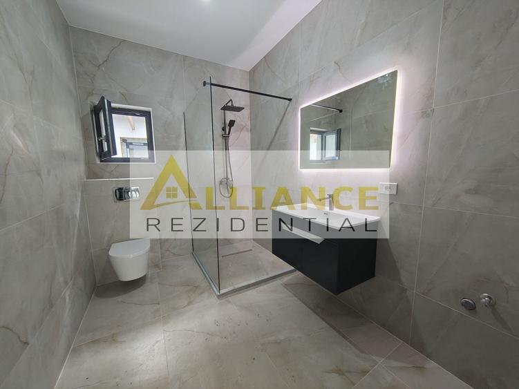 Casă individuală cu 3 camere cu Canalizare în Berceni