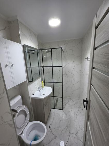 Vand apartament cu 3 camere - 7
