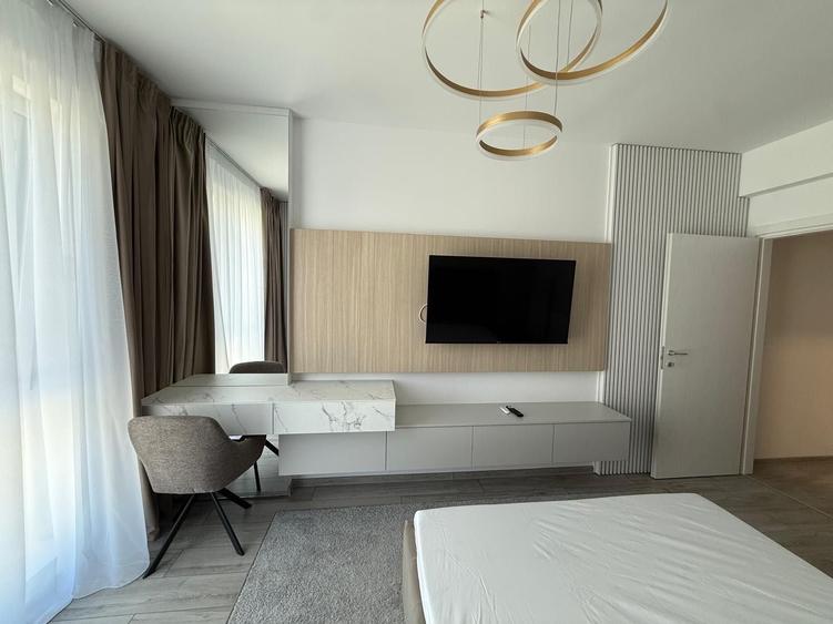 Apartament cu 2 camere decomandat în Ultracentral
