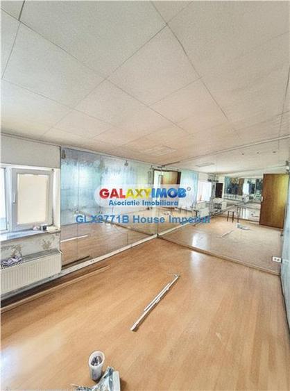 Casă cu 6 camere cu Teren 320 Mp în Calea Călărașilor