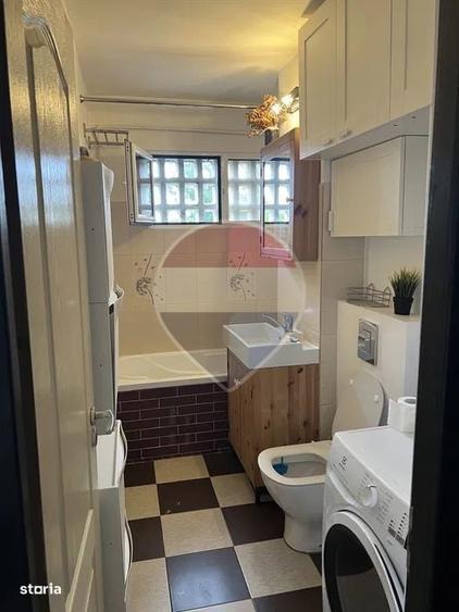 Apartament cu 3 camere în Splai Bahlui