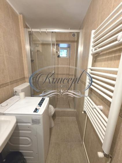 Apartament cu 2 camere semidecomandat în Central — fotografia 1