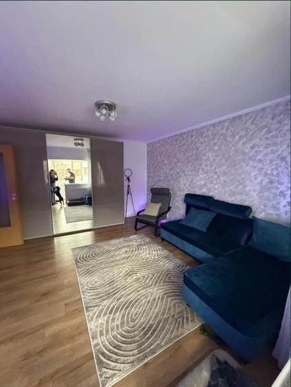 Inchiriez apartament decomandat cu 2 camere - 6