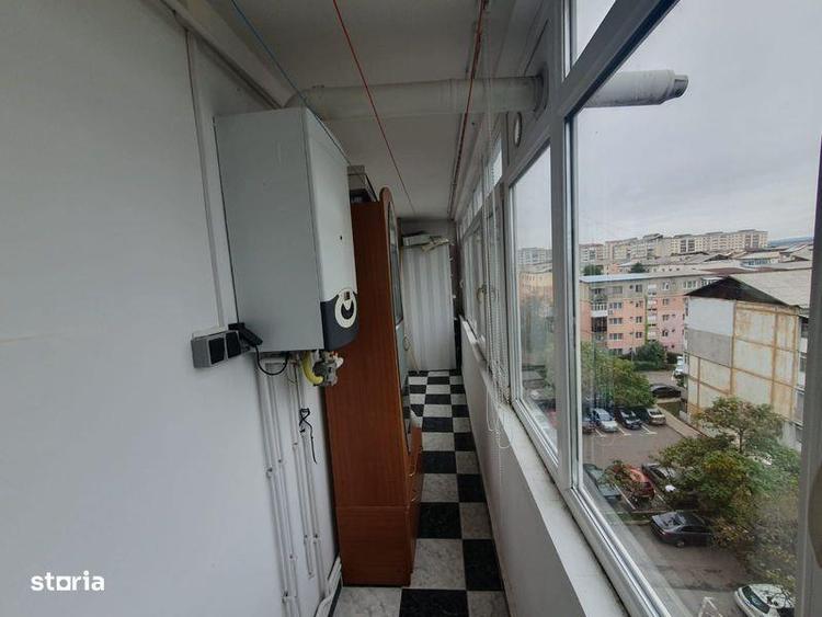 Apartament cu 2 camere decomandat în Micro 4