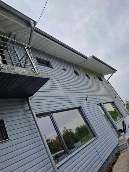 Casă cu 6 camere cu Teren 3500 Mp în Cireșu