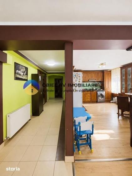 Apartament cu 4 camere decomandat în Sud