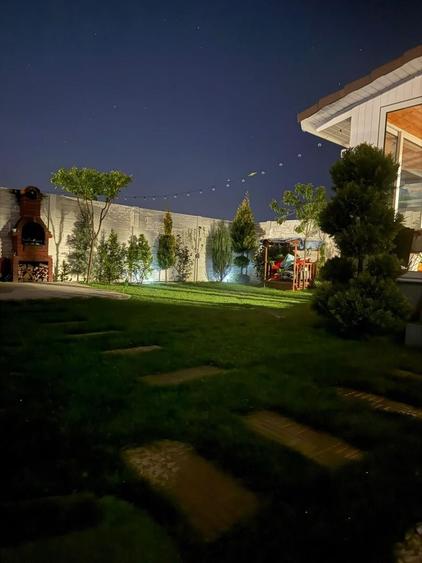 Duplex cu 3 camere cu Canalizare în Bucovăț (Remetea Mare)