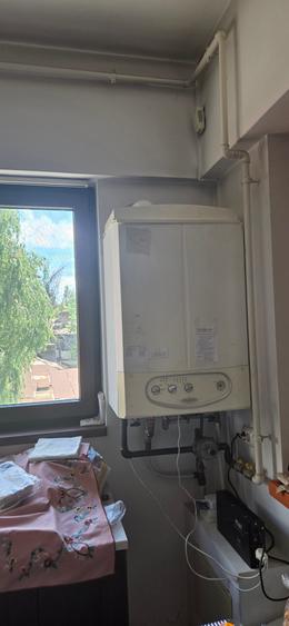 Apartament cu 3 camere decomandat în Pache Protopopescu