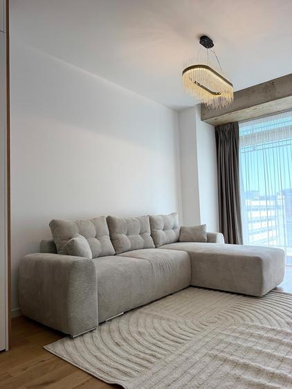 Apartament cu 2 camere semidecomandat în Floreasca