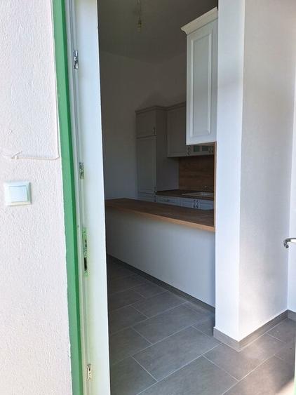DE INCHIRIAT  RENOVAT ULTRACENTRAL, PRET NEGOCIABIL - 3