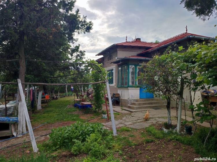 Casă cu 2 camere în Central