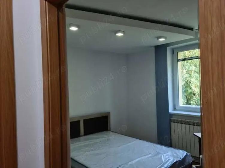 Apartament cu 2 camere semidecomandat în Centrul Vechi