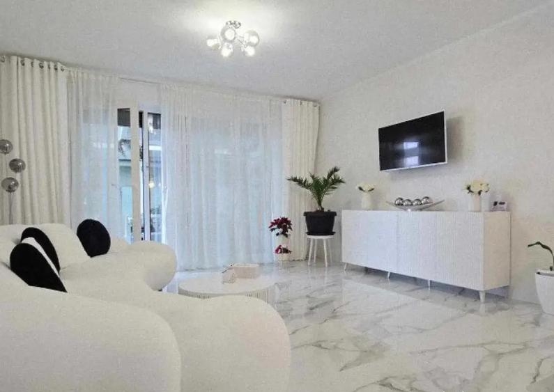 Casă cu 3 camere cu Teren 500 Mp în Sud